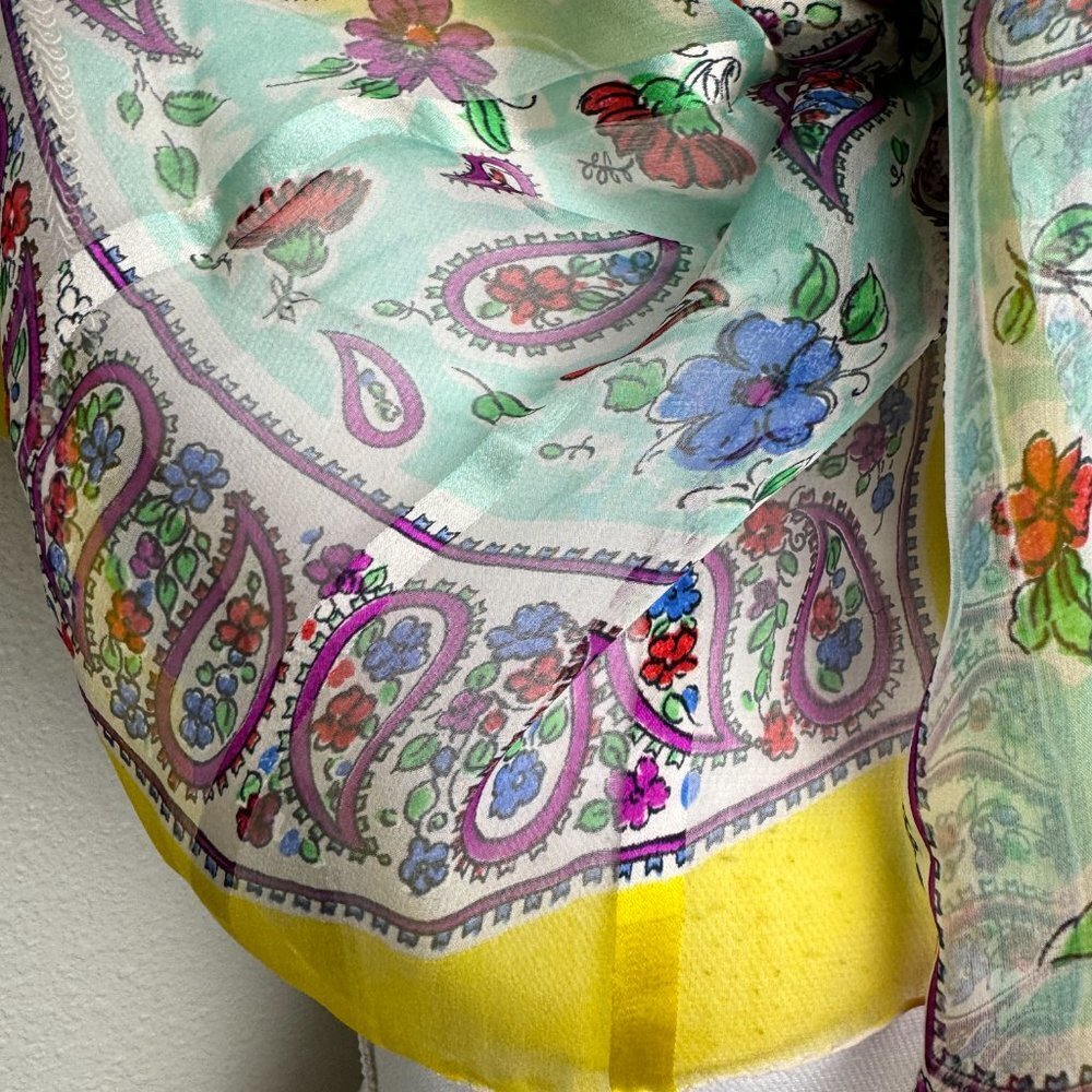 Vintage Scarf Silk Hand Rolled - Picture 8 of 8